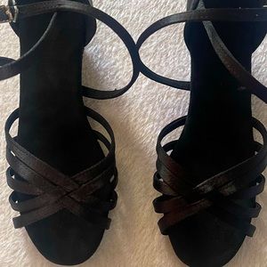 NEW Women’s Black Flexible Sandals, Size 6.5